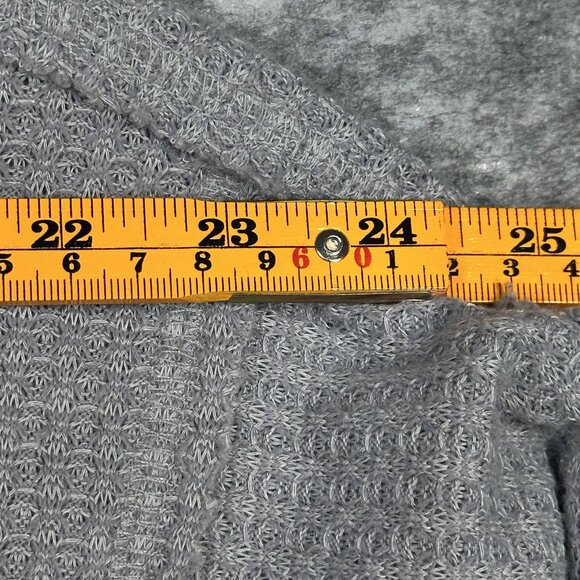 NWT LUSH Sweater Womens Size XS Grey Knit Pullover Crew Neck Cozy Chic - Picture 3 of 7